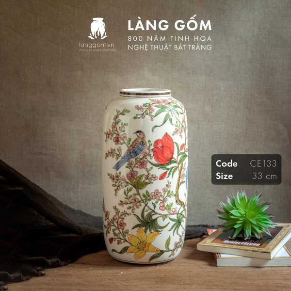 Lọ hoa vẽ tay men màu họa tiết hoa đào