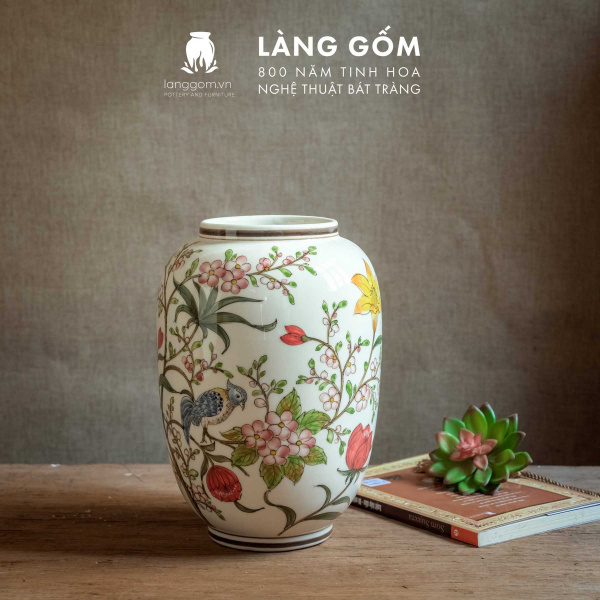 Lọ hoa vẽ tay men màu họa tiết hoa đào