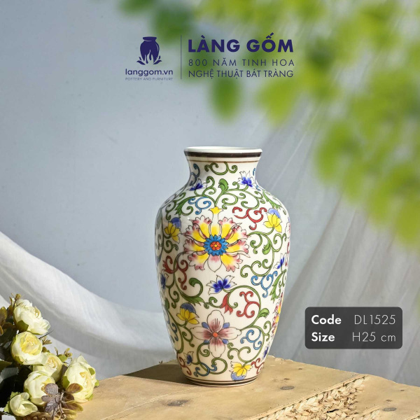 Lọ hoa vẽ tay men màu họa tiết dây leo